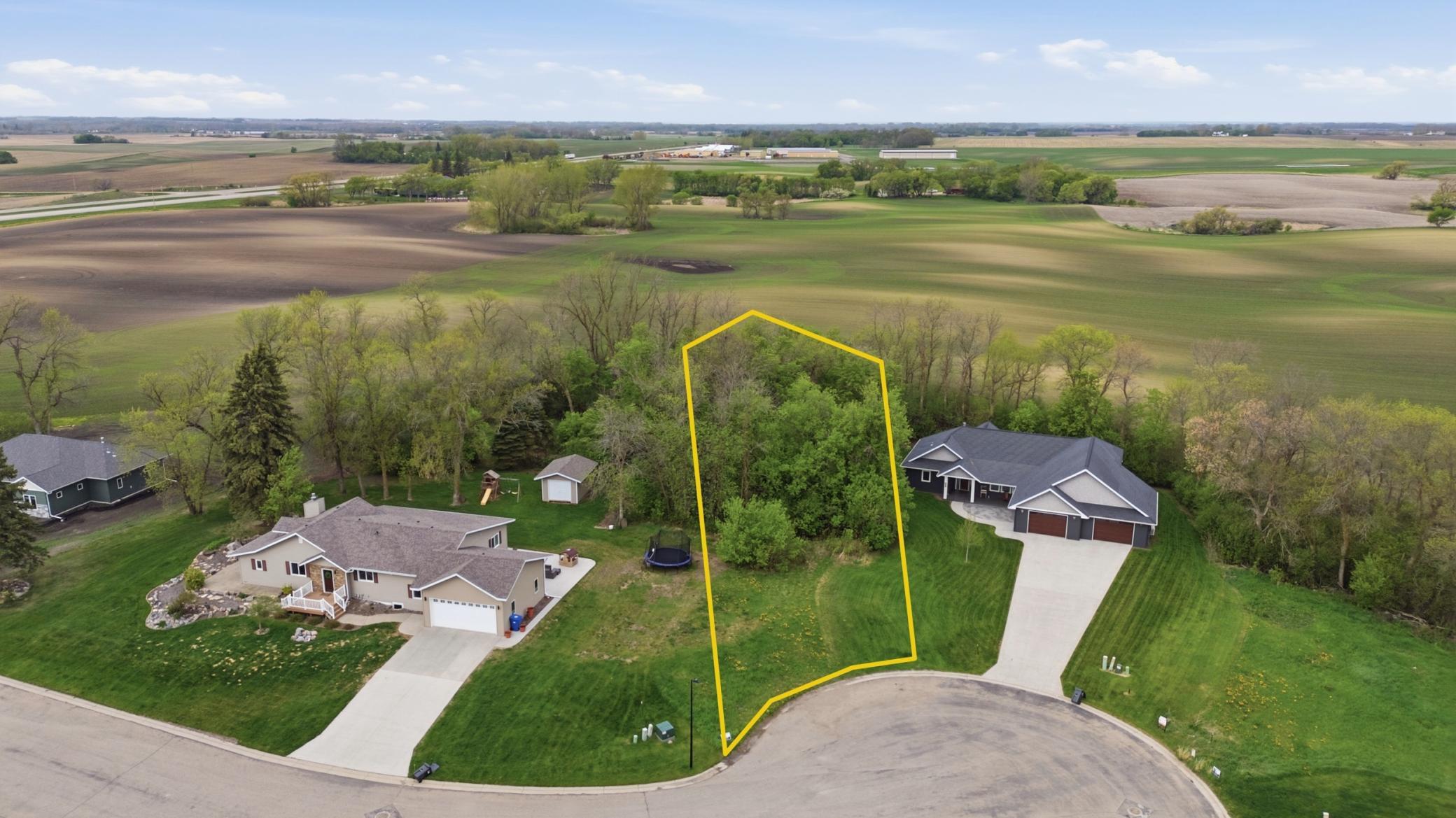 Land in Hawley