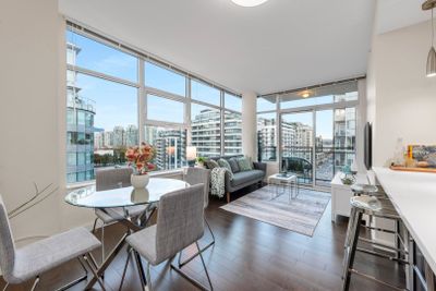 1010 - 38 W 1 St Ave, Condo with 2 bedrooms, 2 bathrooms and 1 parking in Vancouver BC | Image 1