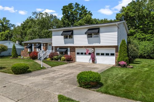 2807 Rensselaer St, Springfield, OH, 45503-1236 | Card Image