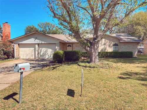 1111 Duane St, Benbrook, TX, 76126-3606 | Card Image