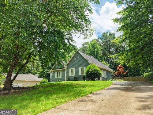 97 Willington Way, Newnan, GA, 30265-3500 | Card Image