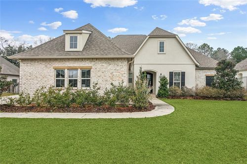 633 Bedico Pkwy, Madisonville, LA, 70447-3261 | Card Image
