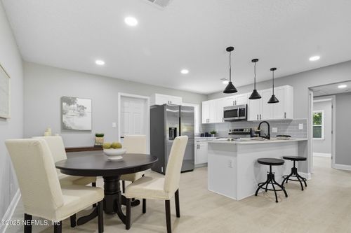 5422 Oak Forest Dr, Jacksonville, FL, 32211-5473 | Card Image