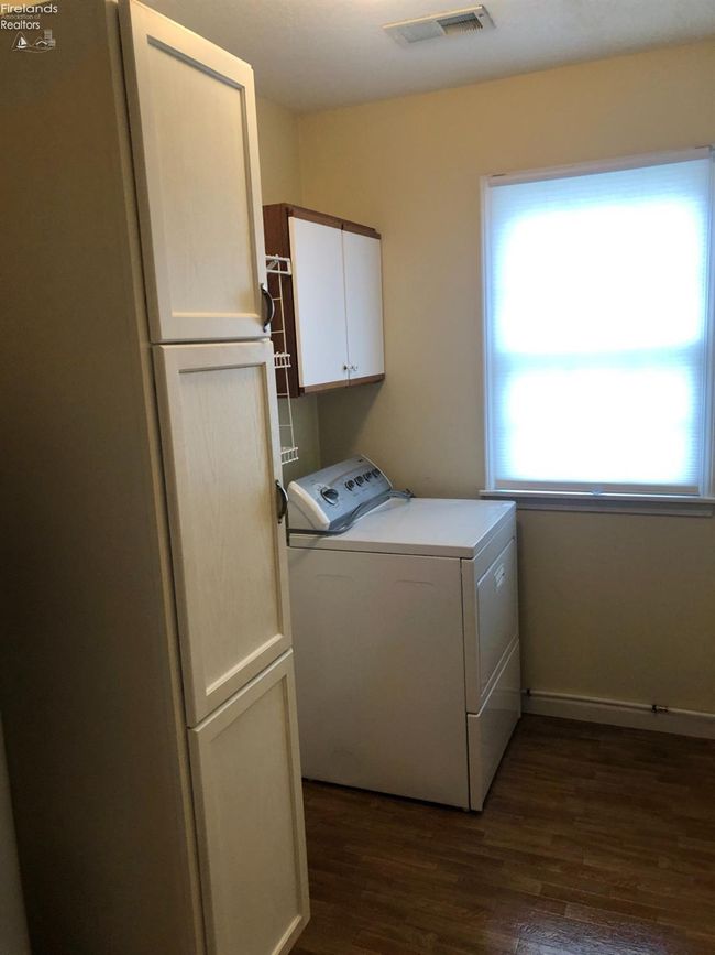 4410 Woodridge Dr, House other with 2 bedrooms, 2 bathrooms and 2 parking in Sandusky OH | Image 11