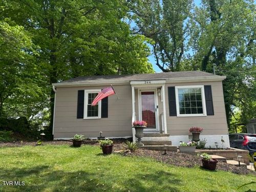 344 Magnolia Dr, Bristol, VA, 24201-2518 | Card Image