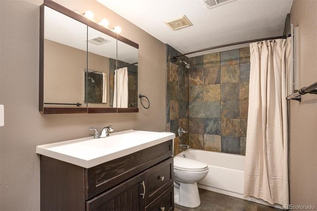 APT-231 - 1830 Newland Ct, Condo with 2 bedrooms, 1 bathrooms and 1 parking in Lakewood CO | Image 13