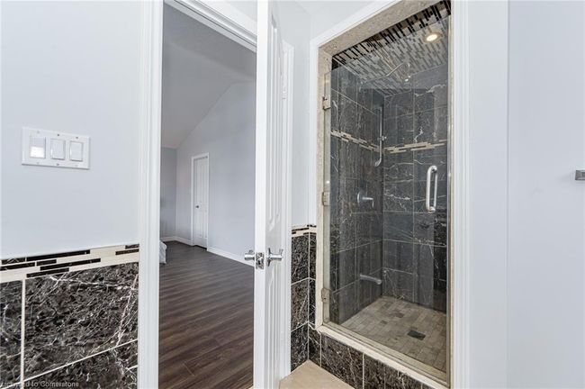 830 Brandenburg Blvd, House other with 4 bedrooms, 4 bathrooms and 4 parking in Waterloo ON | Image 34