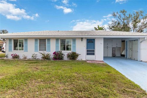 x7-577 Circlewood Dr, VENICE, FL, 34293-7035 | Card Image