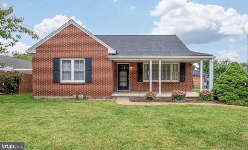 923 Rohrerstown Rd, LANCASTER, PA, 17601-1938 | Card Image