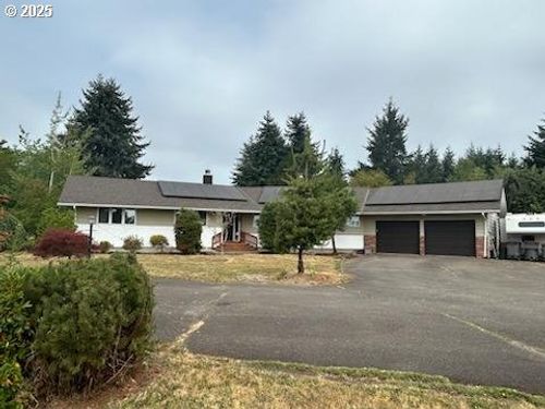 735 Sw Mill St, Sheridan, OR, 97378-1625 | Card Image