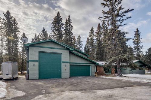 22 Wolf Dr, Redwood Meadows, AB, T3Z1A3 | Card Image