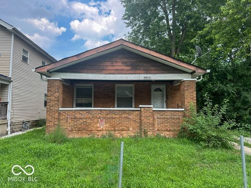 2835 Gale St, Indianapolis, IN, 46218-2948 | Card Image