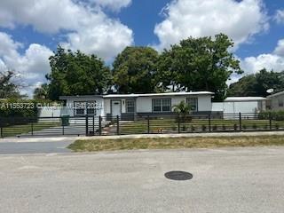 3rd St, Lauderhill, FL 33311