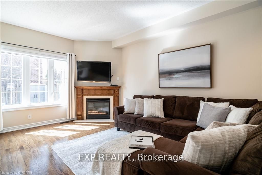 Residential in Oakville 3