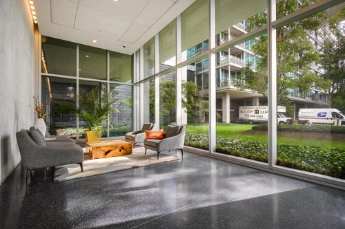 unit-305-9725 Woods Dr, Skokie, IL, 60077-4442 | Card Image