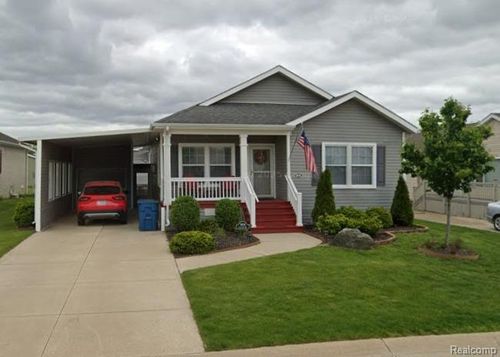 16106 Landcaster Way, Holly Township, MI, 48442 | Card Image