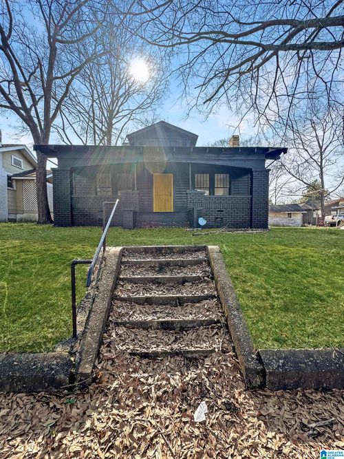 601 41st St, Fairfield, AL, 35064-2317 | Card Image