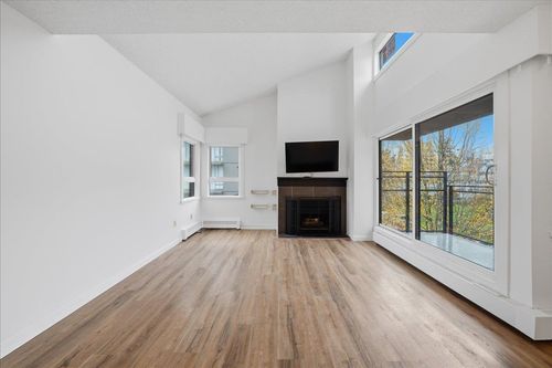 406-1340 Duchess Ave, West Vancouver, BC, V7T1H6 | Card Image