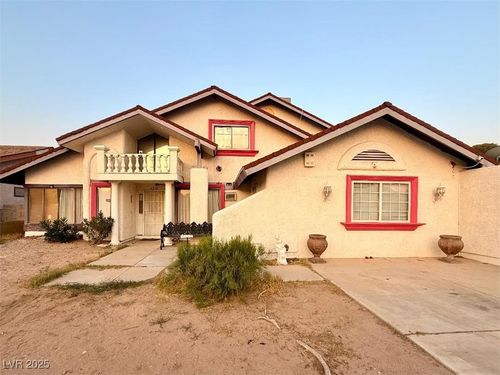 4274 Butterfield Way, Las Vegas, NV, 89103-3105 | Card Image