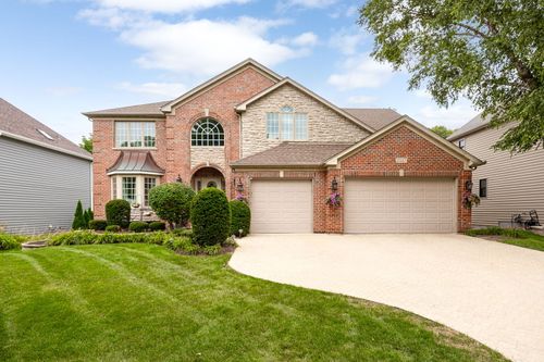 3547 Stackinghay Dr, Naperville, IL, 60564-8335 | Card Image