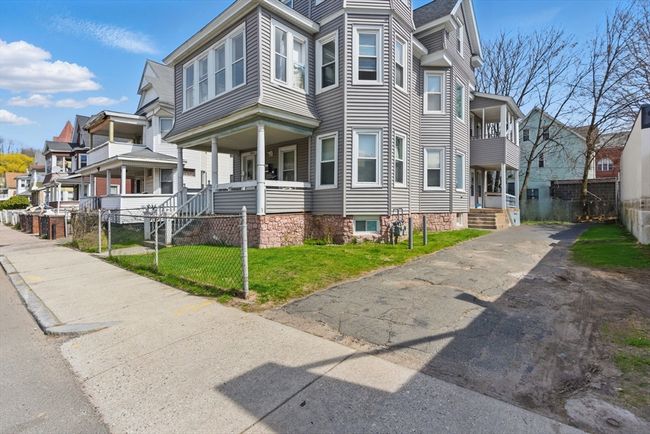 15 Rutledge Ave, Home with 8 bedrooms, 3 bathrooms and 4 parking in Springfield MA | Image 38
