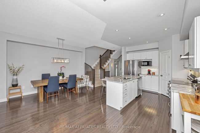 153 Mattingly Way, House attached with 3 bedrooms, 3 bathrooms and 2 parking in Manotick ON | Image 9