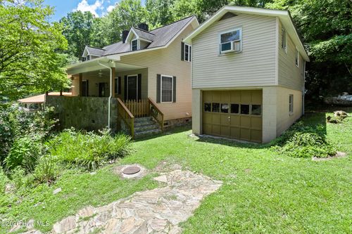 95 Cherokee Ave, Andrews, NC, 28901-0717 | Card Image