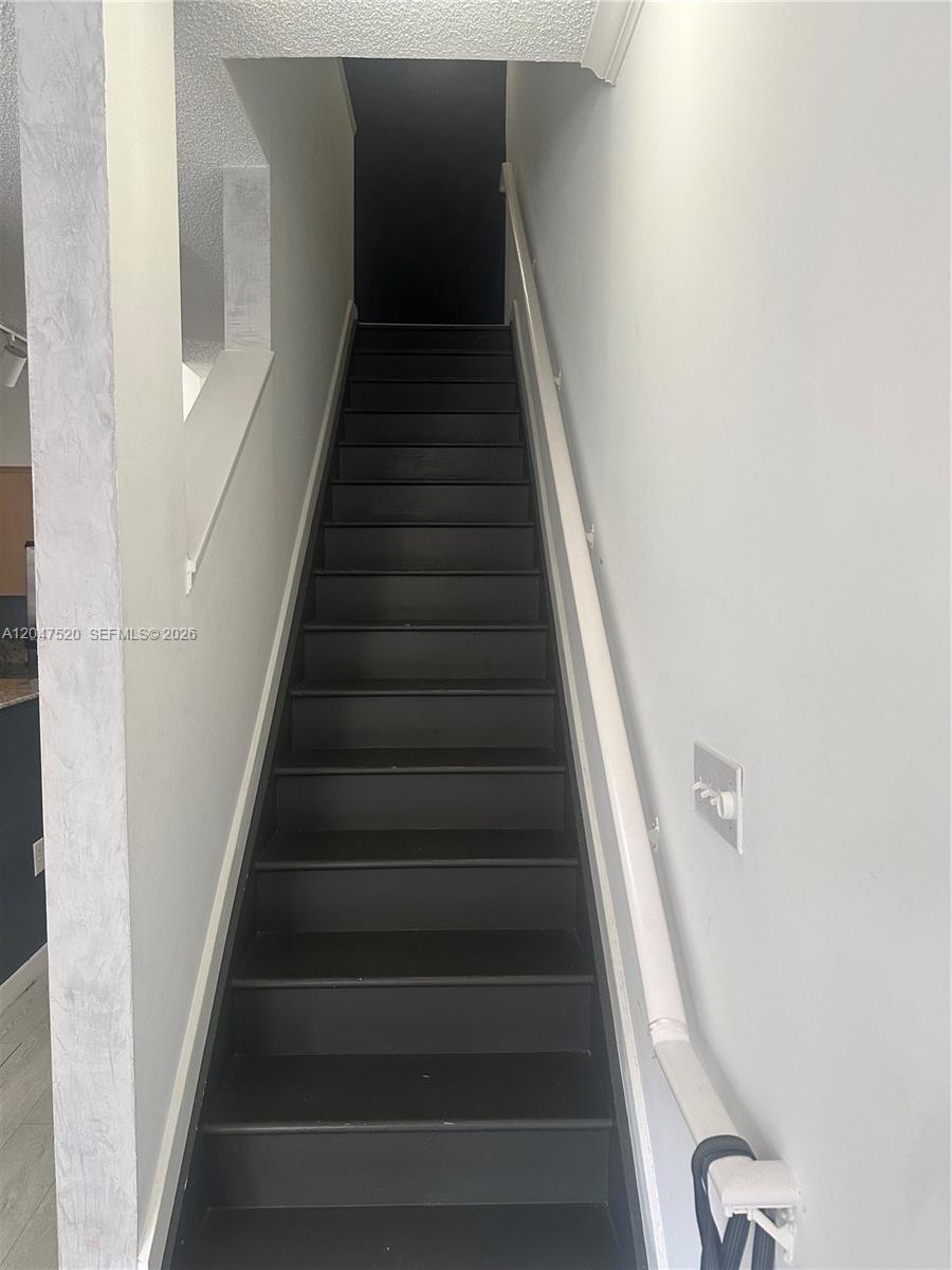 Residential Lease in Aventura 5