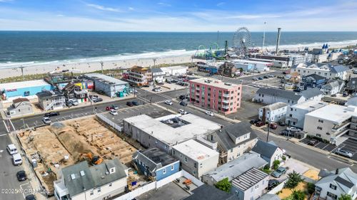 b12-28 Fremont Ave, Seaside Heights, NJ, 08751-2161 | Card Image