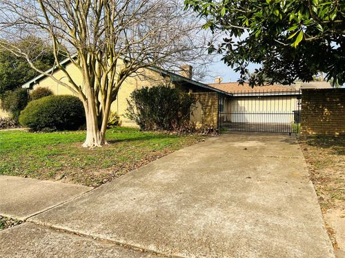 12614 Hunting Briar Dr, Houston, TX, 77099-3604 | Card Image