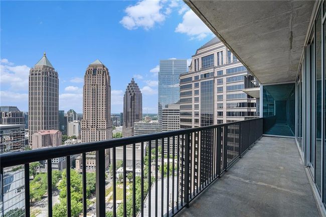 UNIT-2515 - 1080 Peachtree St Ne, Condo with 2 bedrooms, 2 bathrooms and 2 parking in Atlanta GA | Image 6