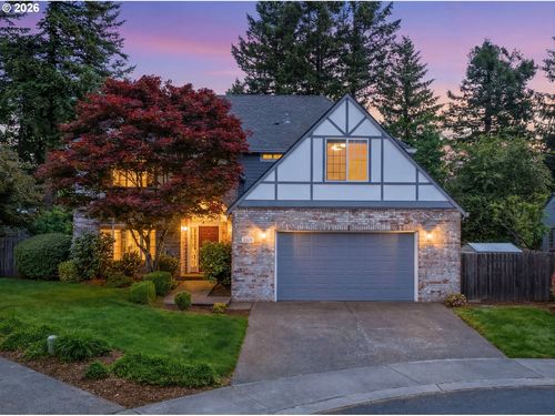 2325 Sw Huber (Quiet Stree) Ct, Portland, OR, 97219 | Card Image