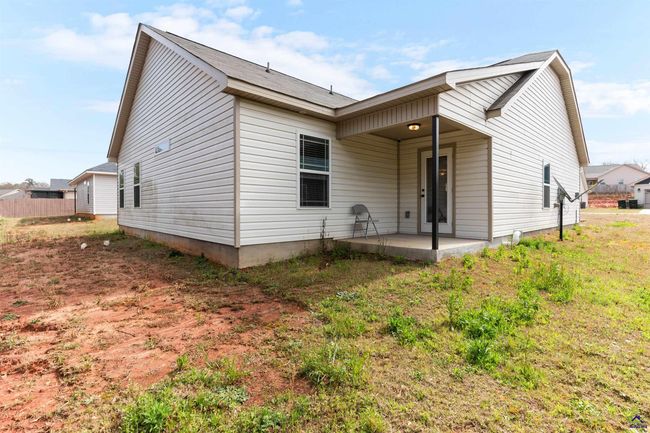 109 Red Tail Cir, House other with 3 bedrooms, 2 bathrooms and null parking in Byron GA | Image 43