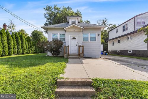 131 S Lenola Rd, Moorestown, NJ, 08057-1544 | Card Image
