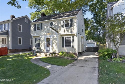 3831 Bowen Rd, Toledo, OH, 43613-4317 | Card Image