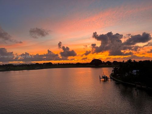apt-5c-9350 W Bay Harbor Dr, Bay Harbor Islands, FL, 33154-2363 | Card Image