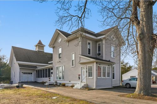 a-156 N Broadway, Haverhill, MA, 01832-2917 | Card Image