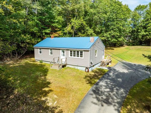 31 Sequoia Drive, Freeport, ME, 04032 | Card Image