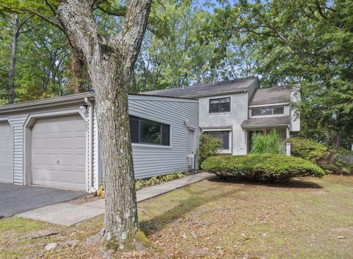 27-27 Farmington Chase Cres, Farmington, CT, 06032-3133 | Card Image
