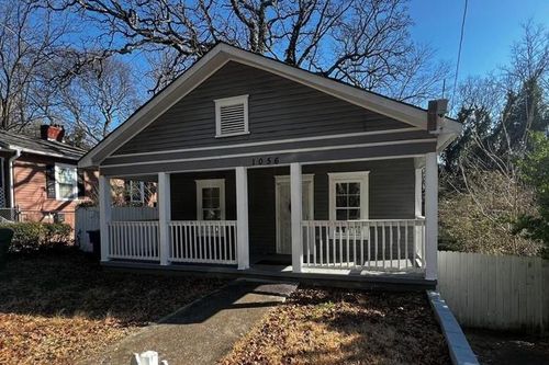 1056 Welch St Sw, Atlanta, GA, 30310-3143 | Card Image