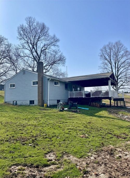 300 Cornetti Rd, Fenelton, PA, 16034-9737 | Card Image
