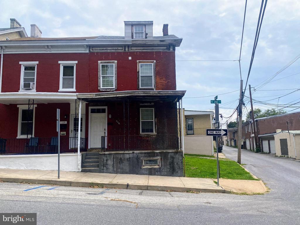 2nd Ave, Coatesville, PA 19320