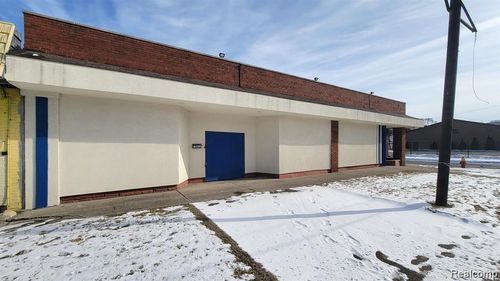 19612 Schoenherr St, Detroit, MI, 48205-1760 | Card Image