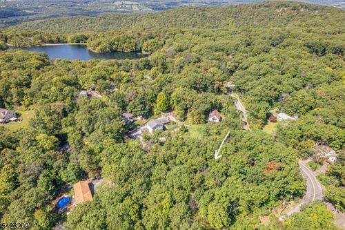 5 Split Rock Ln, Sussex, NJ, 07461 | Card Image