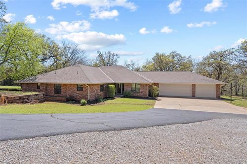 2929 Freeman Manor Drive, Jones, OK, 73049 | Card Image