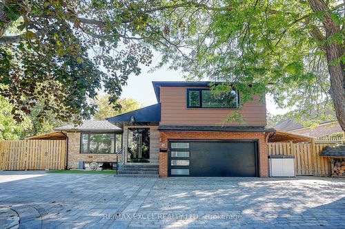 9 Oakcrest Ave, Unionville, ON, L3R2B9 | Card Image