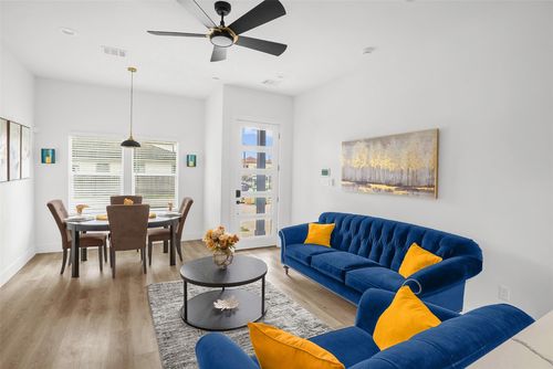 4321 Mckinley St, Houston, TX, 77051-1964 | Card Image