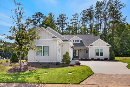 3006 National Village Pkwy, OPELIKA, AL, 36801-1199 | Card Image