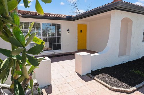 3206 Pinon Dr, HOLIDAY, FL, 34691-4717 | Card Image