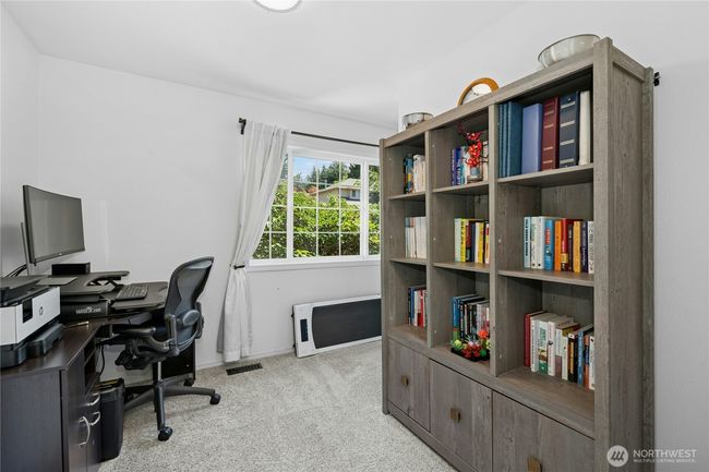 Den/office | Image 27